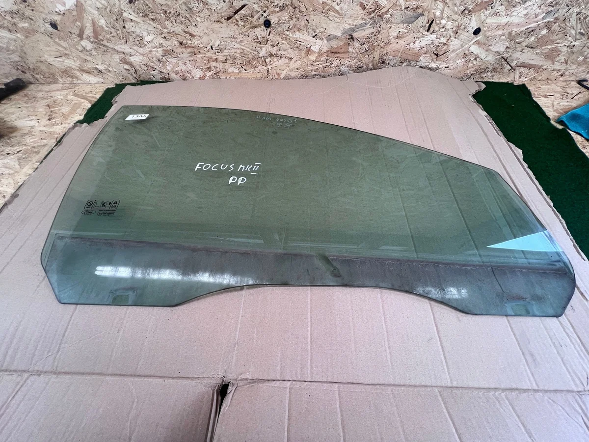 Ford Focus MK2 04-11 Vidrio Puerta Derecha Delantera