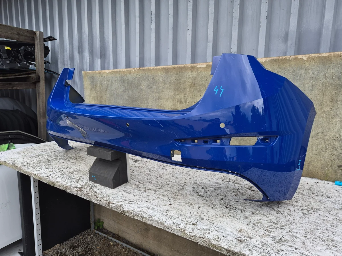 SKODA SCALA takapuskuri, OEM 657807421 image 3
