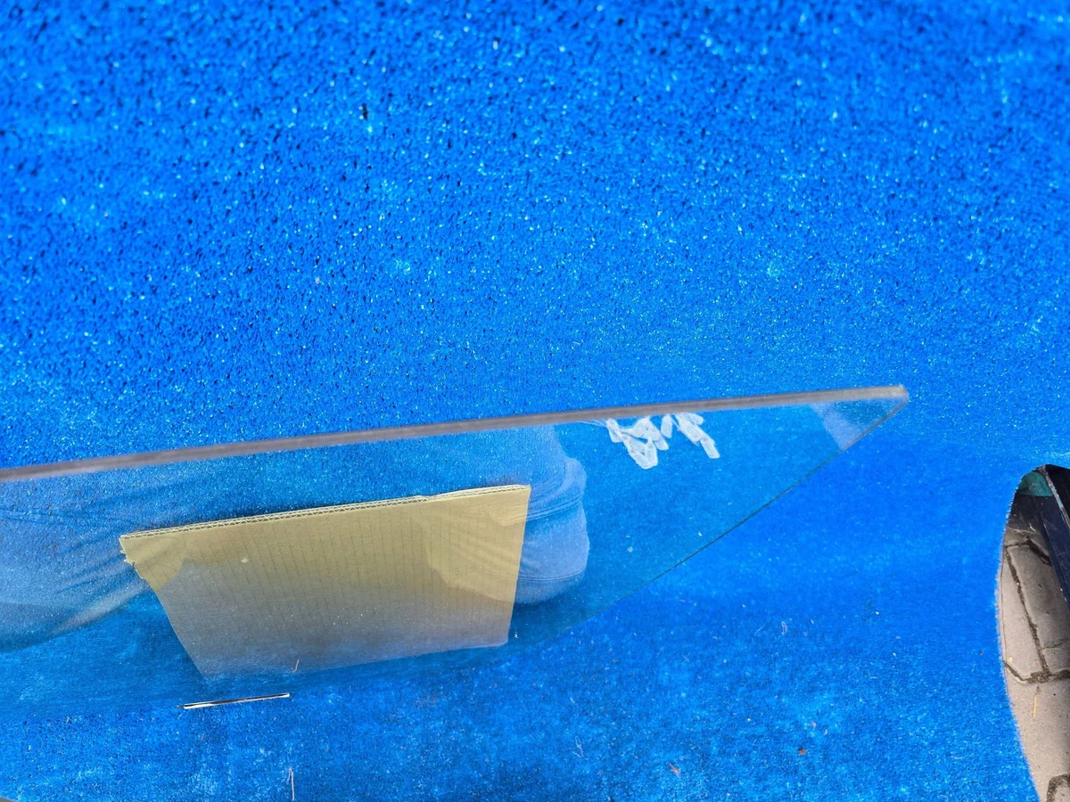 Vidro Porta Esquerda BMW X7 G07 Usado image 4