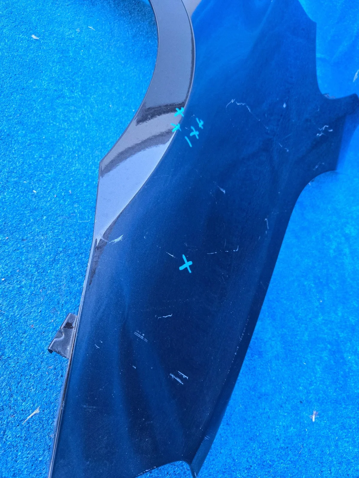 BMW 2 F45 F46 Kotflügel Rechts Vorne image 3