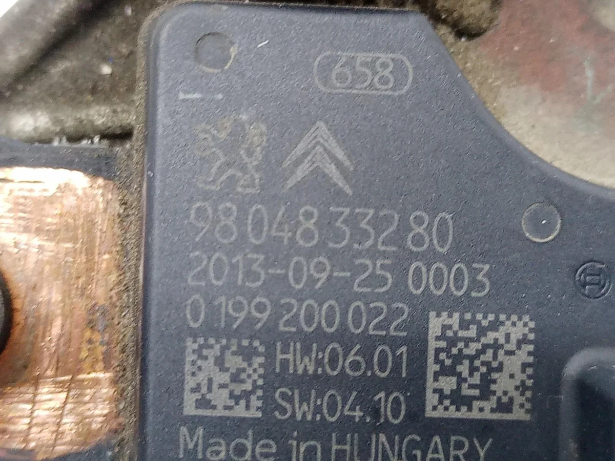 Borne négative Citroën C4 Picasso II 9804833280 image 3