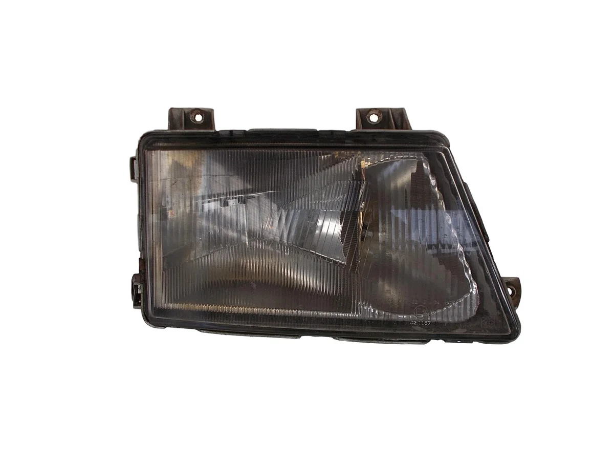 Mercedes Sprinter Headlight Right 95-00 9018200661
