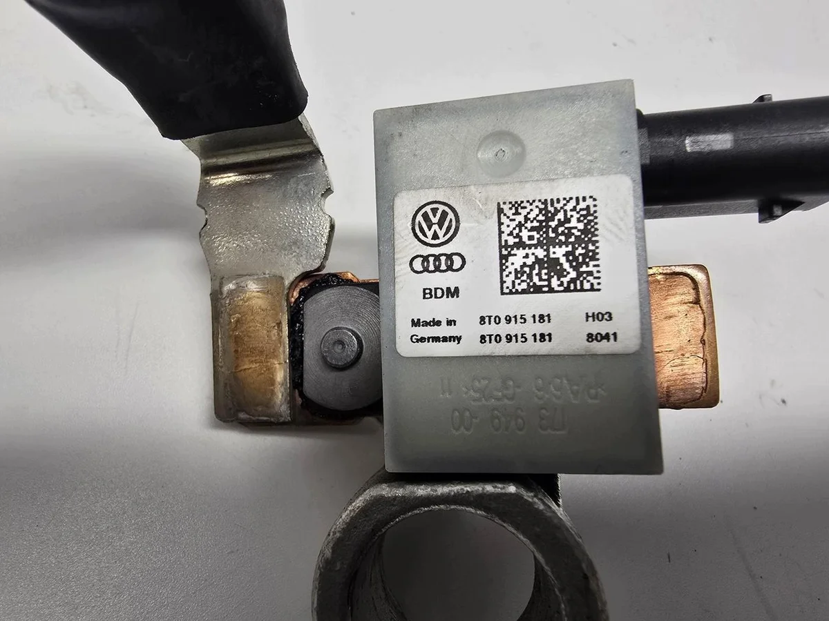 Audi A6 C7 3.0 TDI miinusnapa 8T0915181 image 3