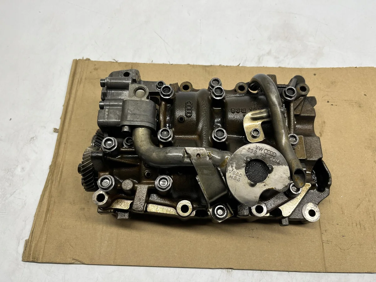 Oljepump Volkswagen 2.0 TDI OE 03G103537B image 3
