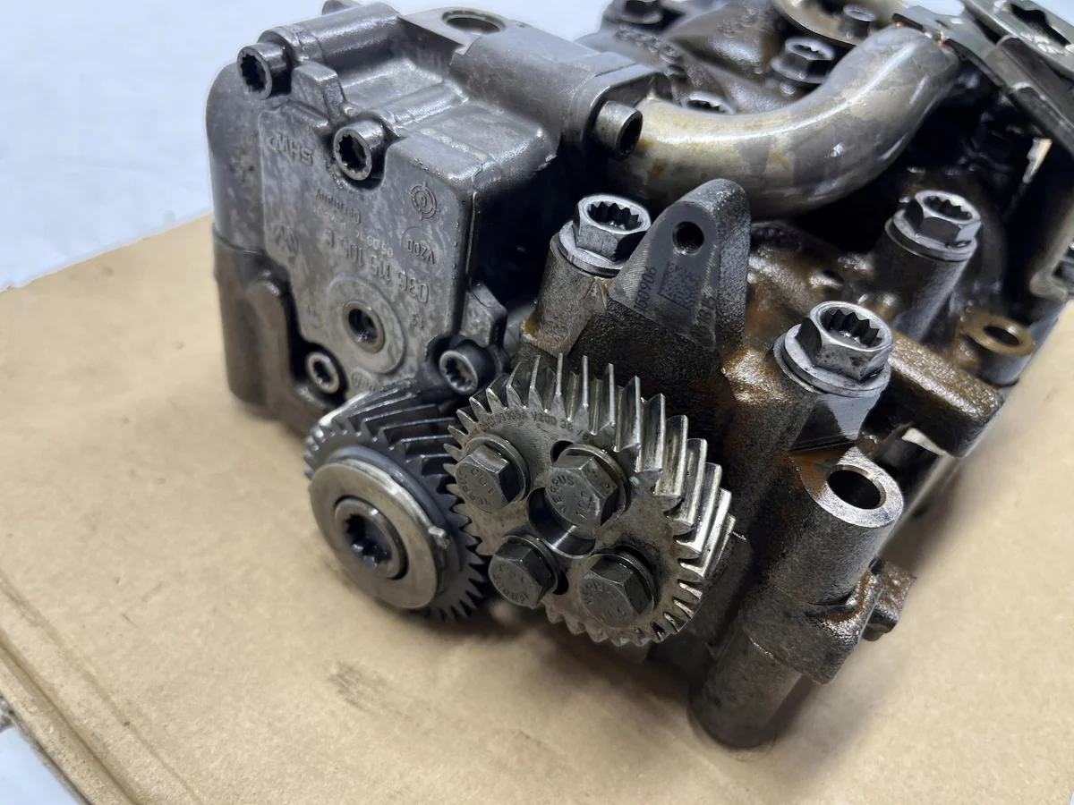 Oljepump Volkswagen 2.0 TDI OE 03G103537B image 8