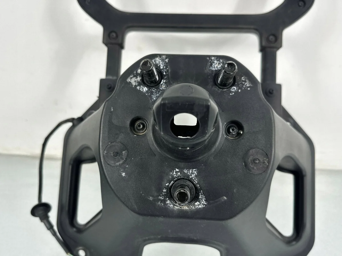 Suporte Roda Sobressalente Jeep Wrangler 2019 image 7