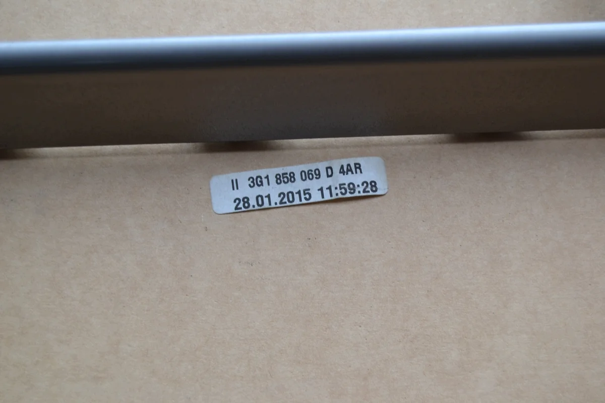 VW Passat B8 Radioblende 3G1858069D gebraucht image 4