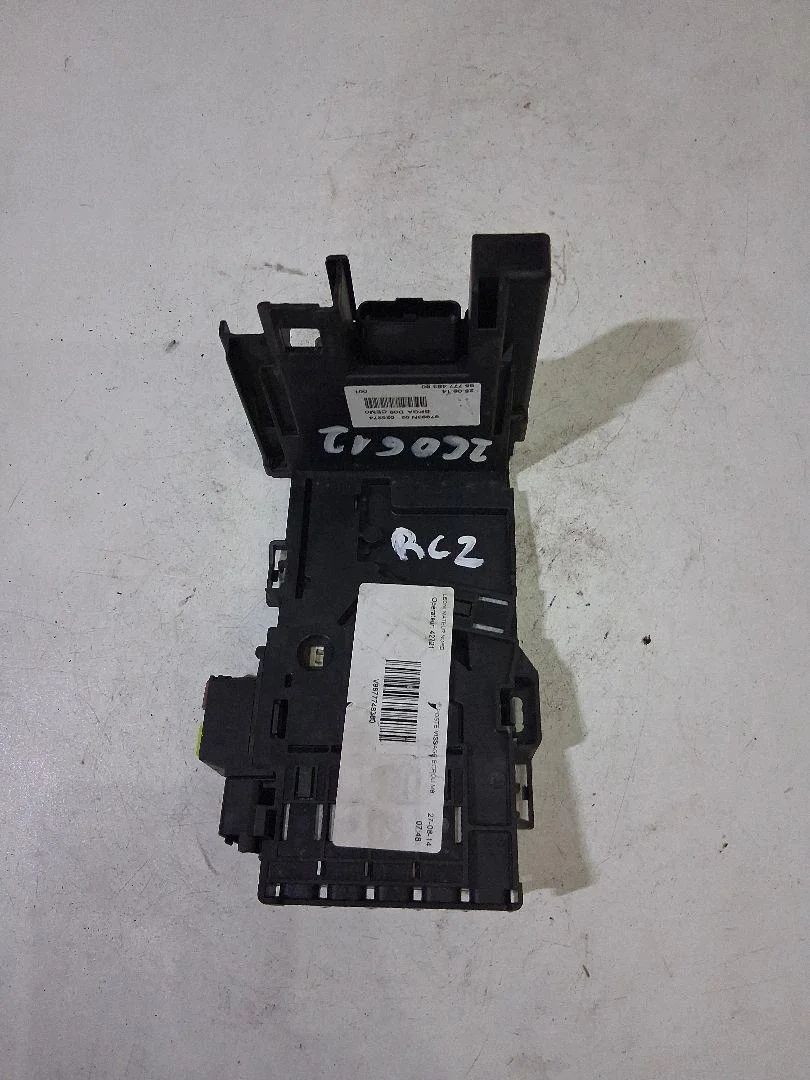 Modulo Tensione Batteria Peugeot RCZ 9677748380 image 4