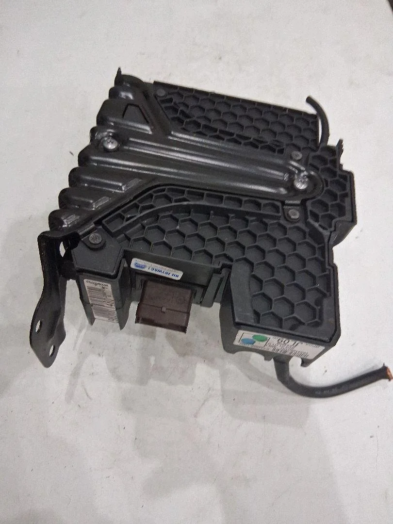 Module de tension batterie Toyota Proace 2.0 HDI image 3