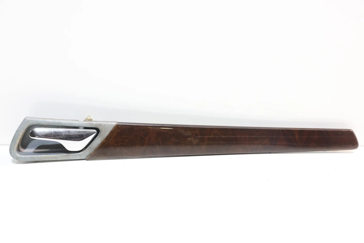 MERCEDES W203 Baguette Porte Gauche Avant