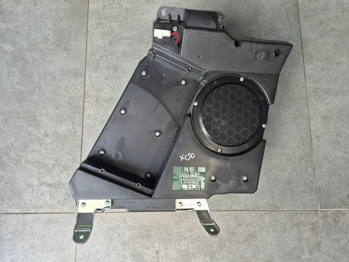 Subwoofer Jaguar XK XKR X150 6W83-19A068-AF