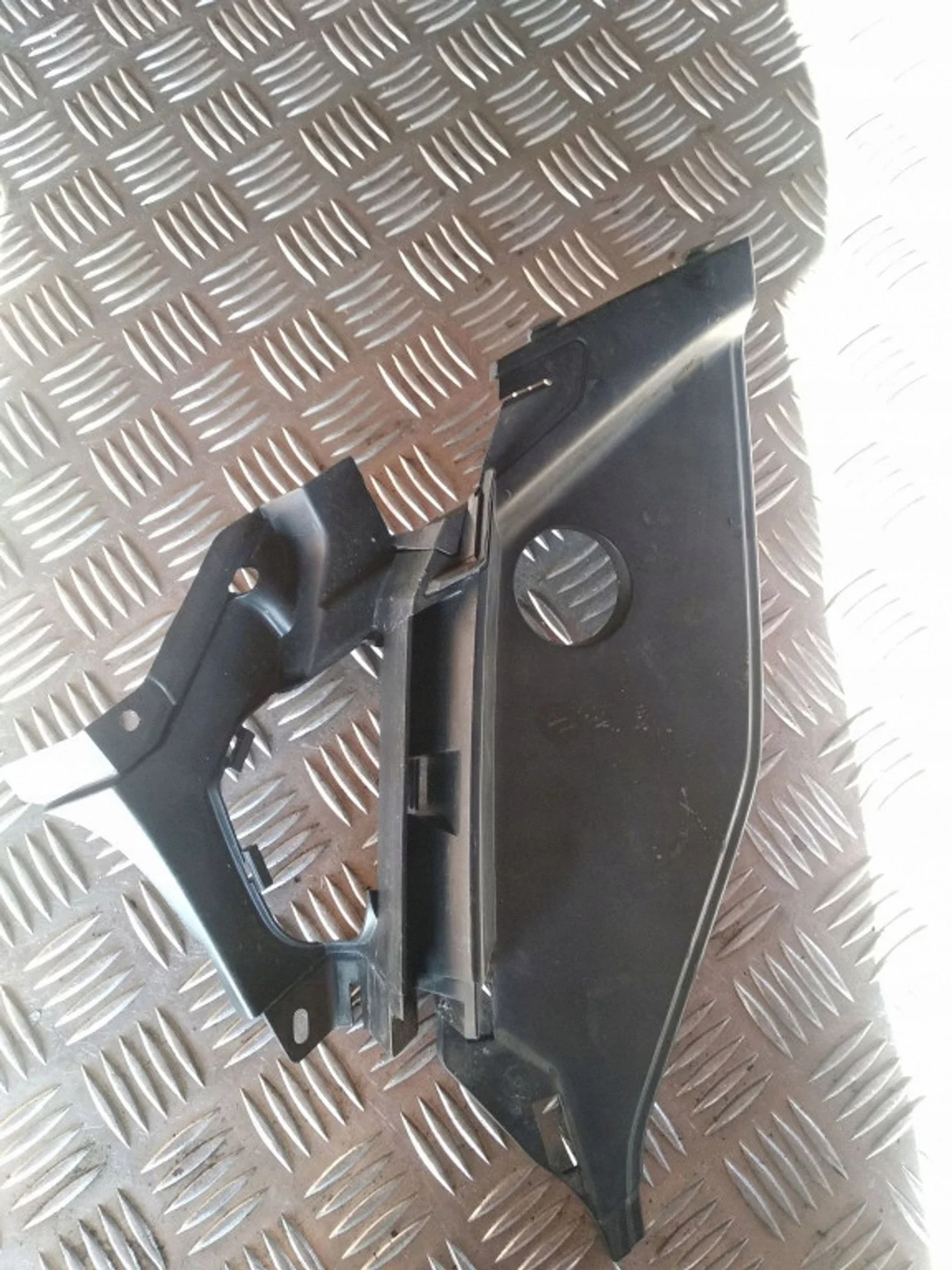 Honda Civic 2008 Cubierta 74212SMGE00050B