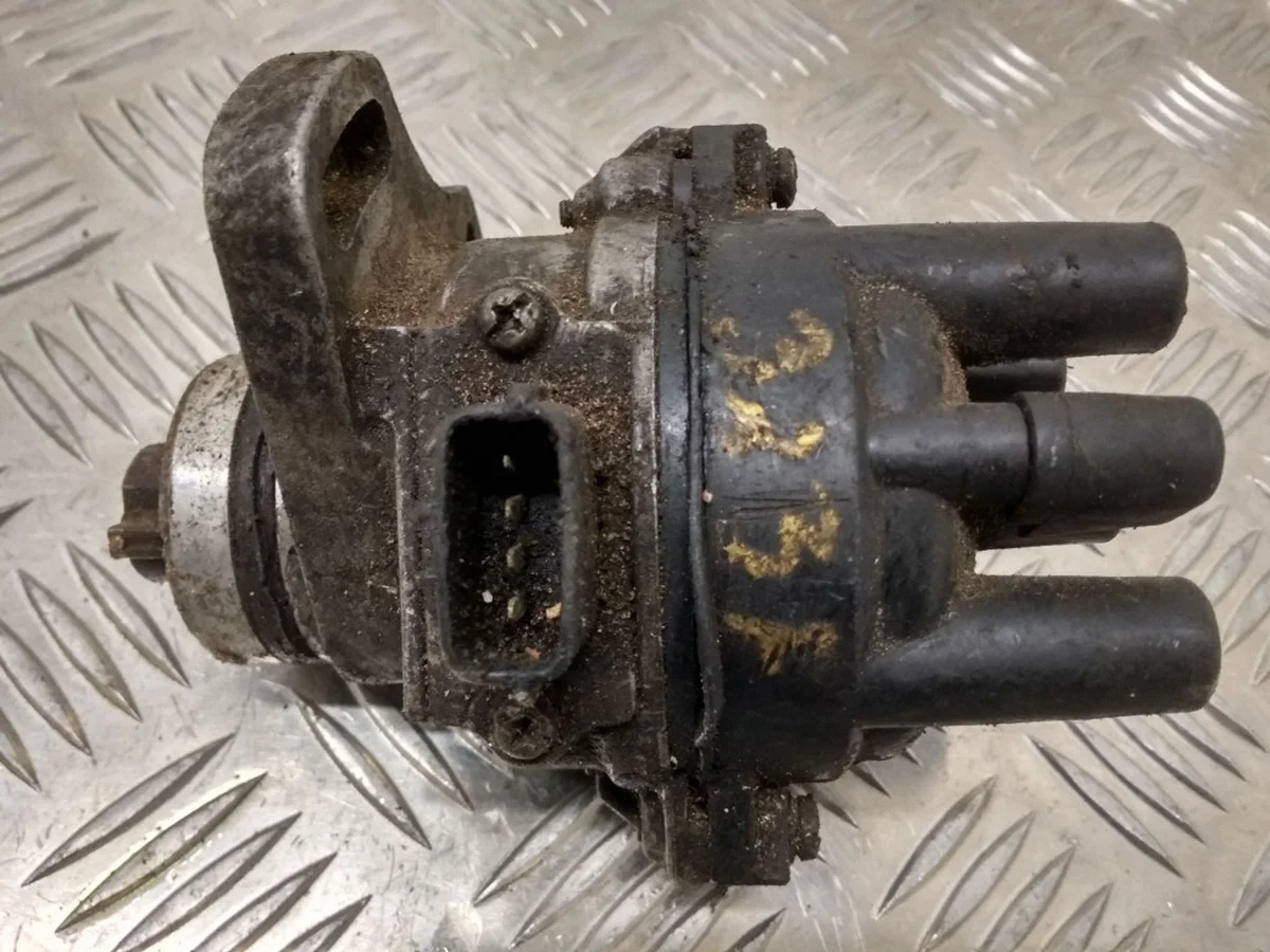 Verdeler ontsteking Mazda 323 F T2T52371