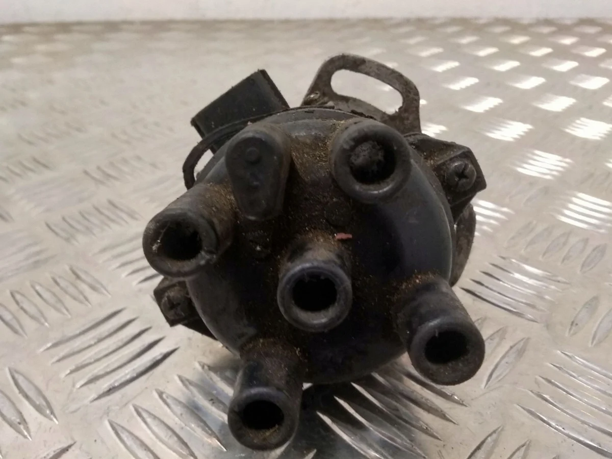 Mazda 323 F Zündverteiler T2T52371 image 3
