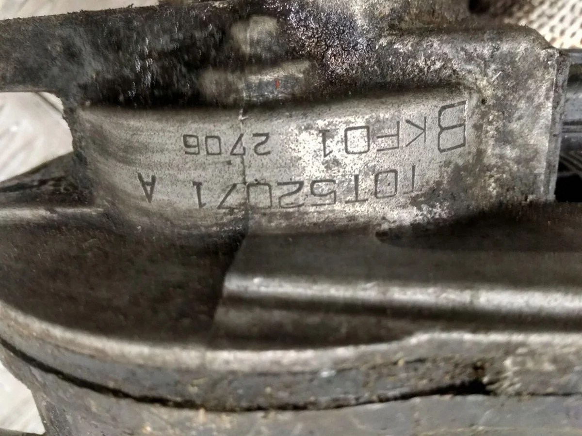 Sytytyksen jakaja Mazda Xedos 6 T0T52071A image 4
