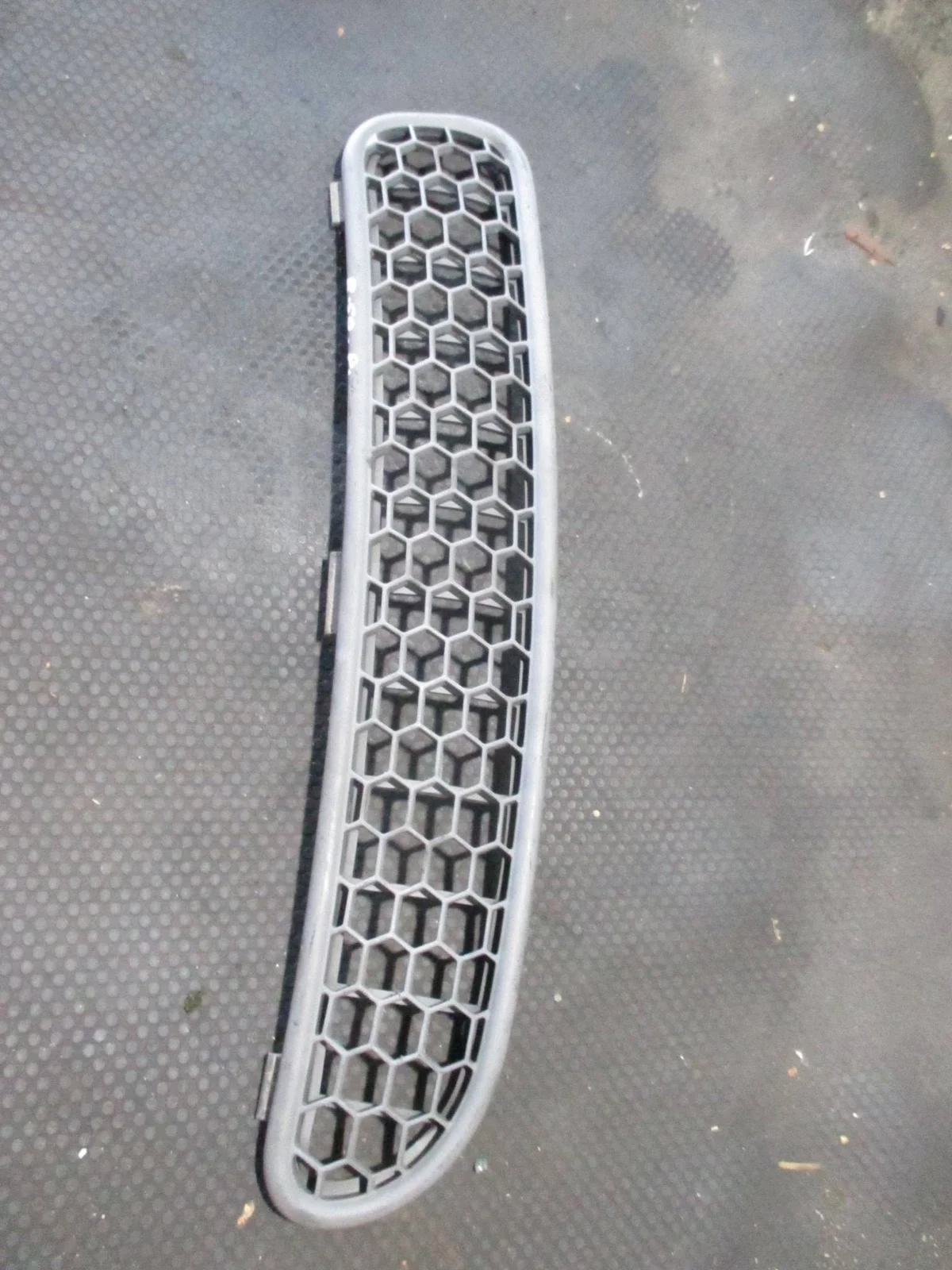 Mini One/Cooper R50-53 Wiper Cowl Grille Right