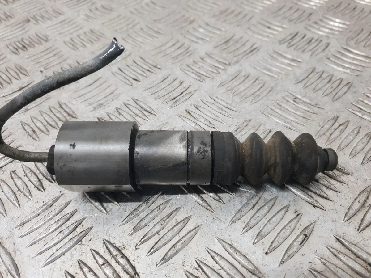Volvo 850 Bomba de Embreagem NMZ14418