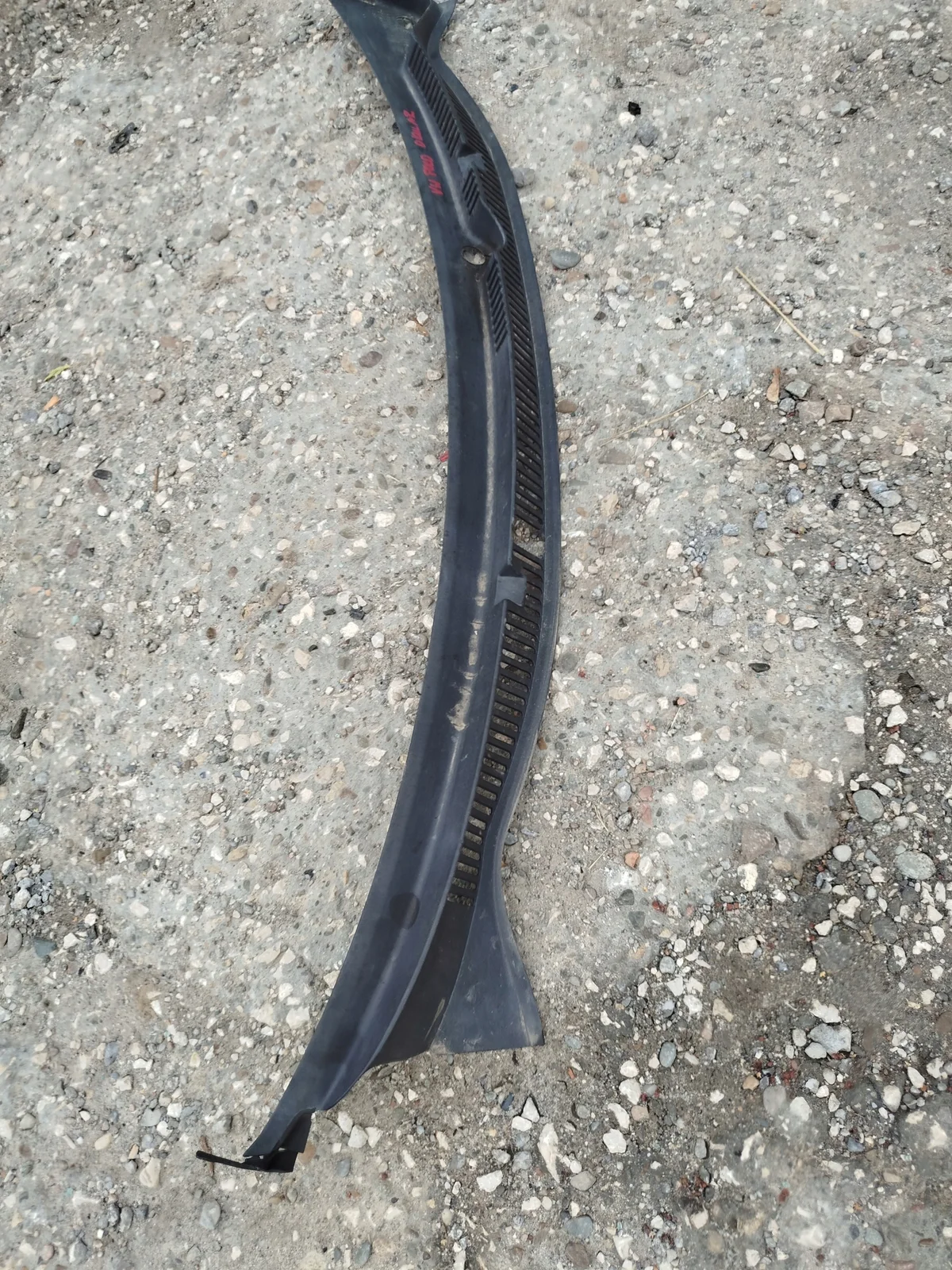 VW Polo 6Q Windshield Wiper Cowl Panel 6Q1819415B image 4