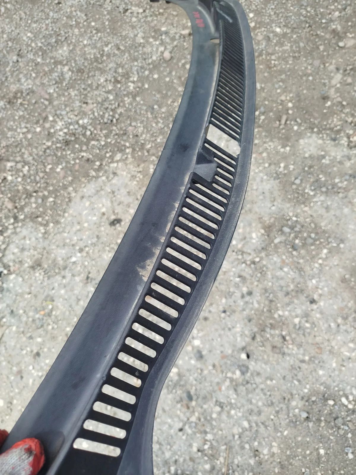 VW Polo 6Q Windshield Wiper Cowl Panel 6Q1819415B image 9