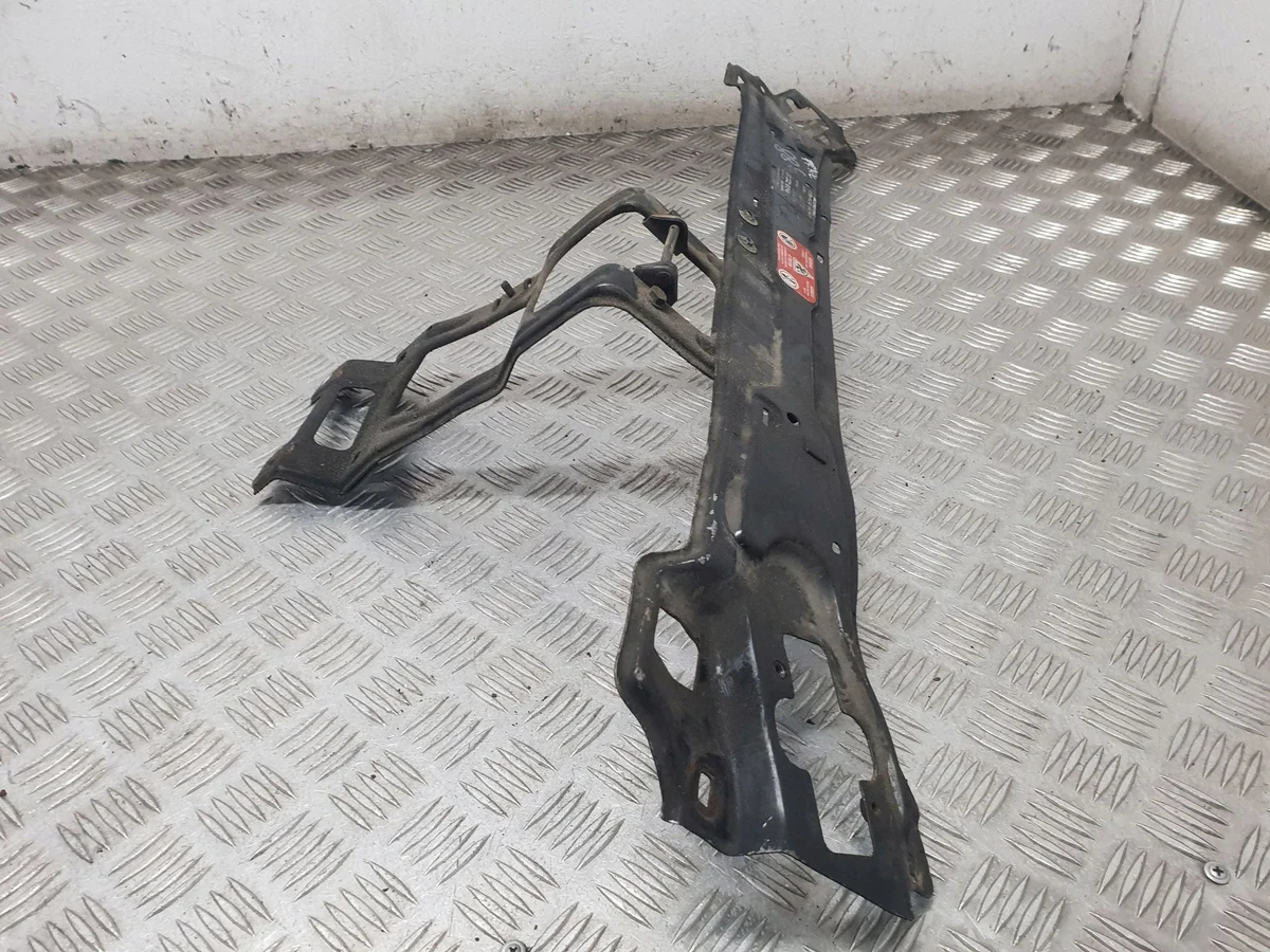 Support radiateur Mercedes-Benz A0019890803 image 3