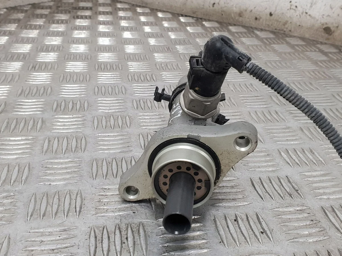 Cylindretto Freno Porsche Cayenne 9PA Usato