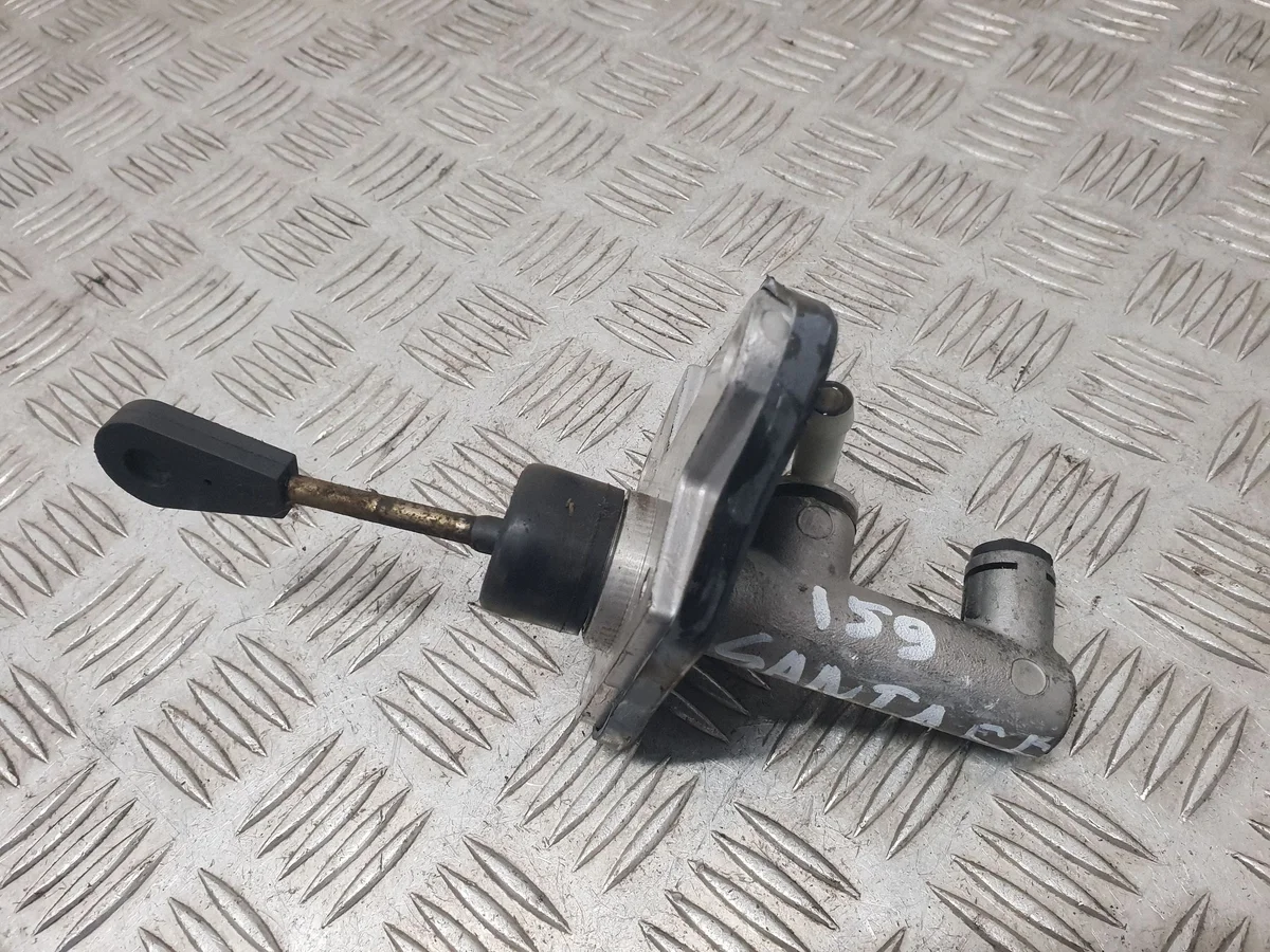 Pompe d'embrayage Hyundai Santa Fe 2007 NMZ18561