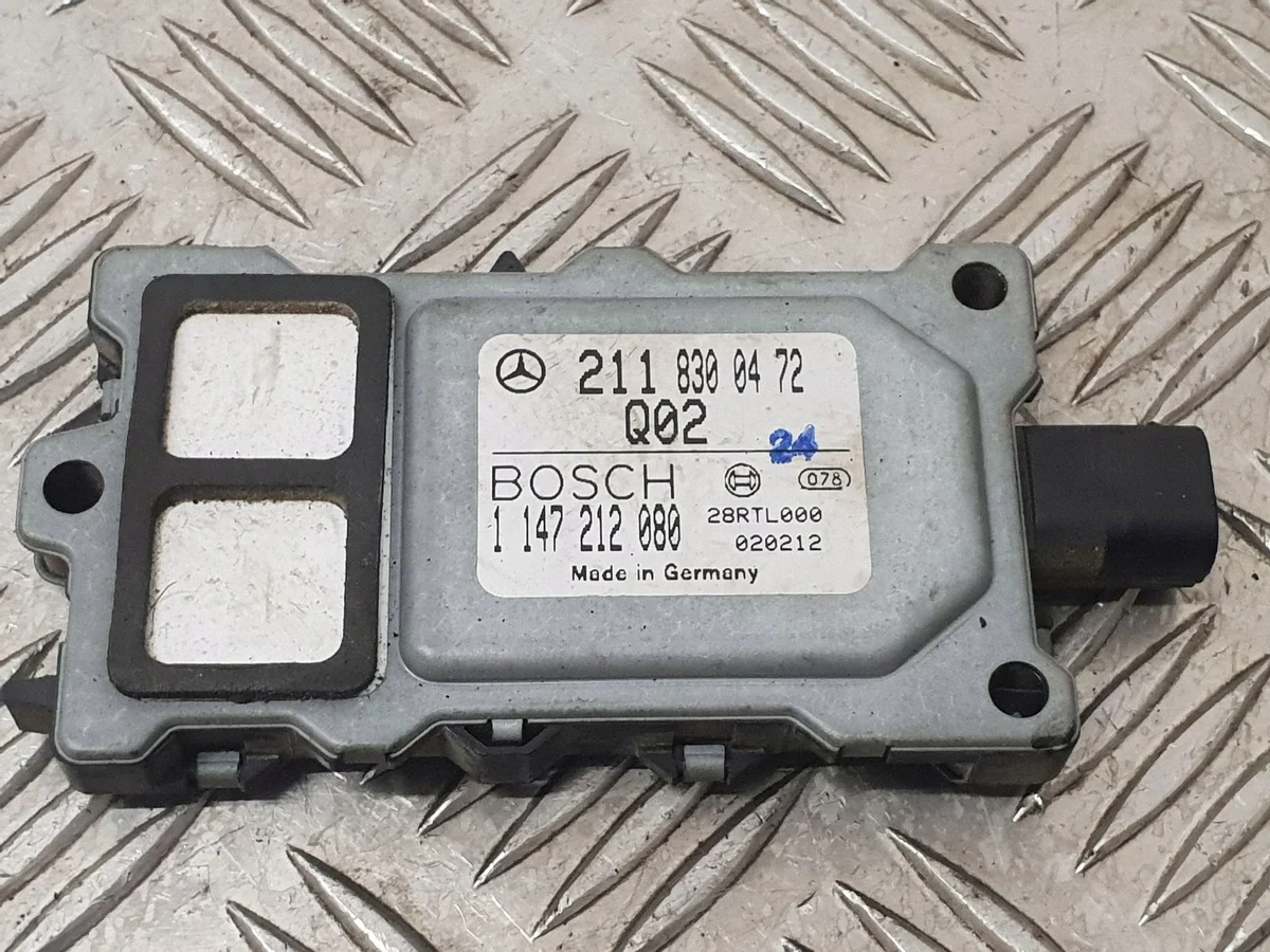Mercedes-Benz S W220 EGR Steuergerät 2118300472