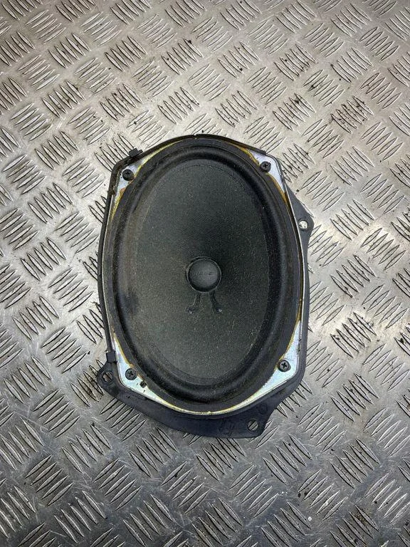 Nissan Navara D40 Deur Speaker 281577S200