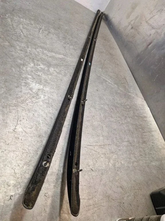 Relingi Dachowe VW Passat B8 3G9860026K