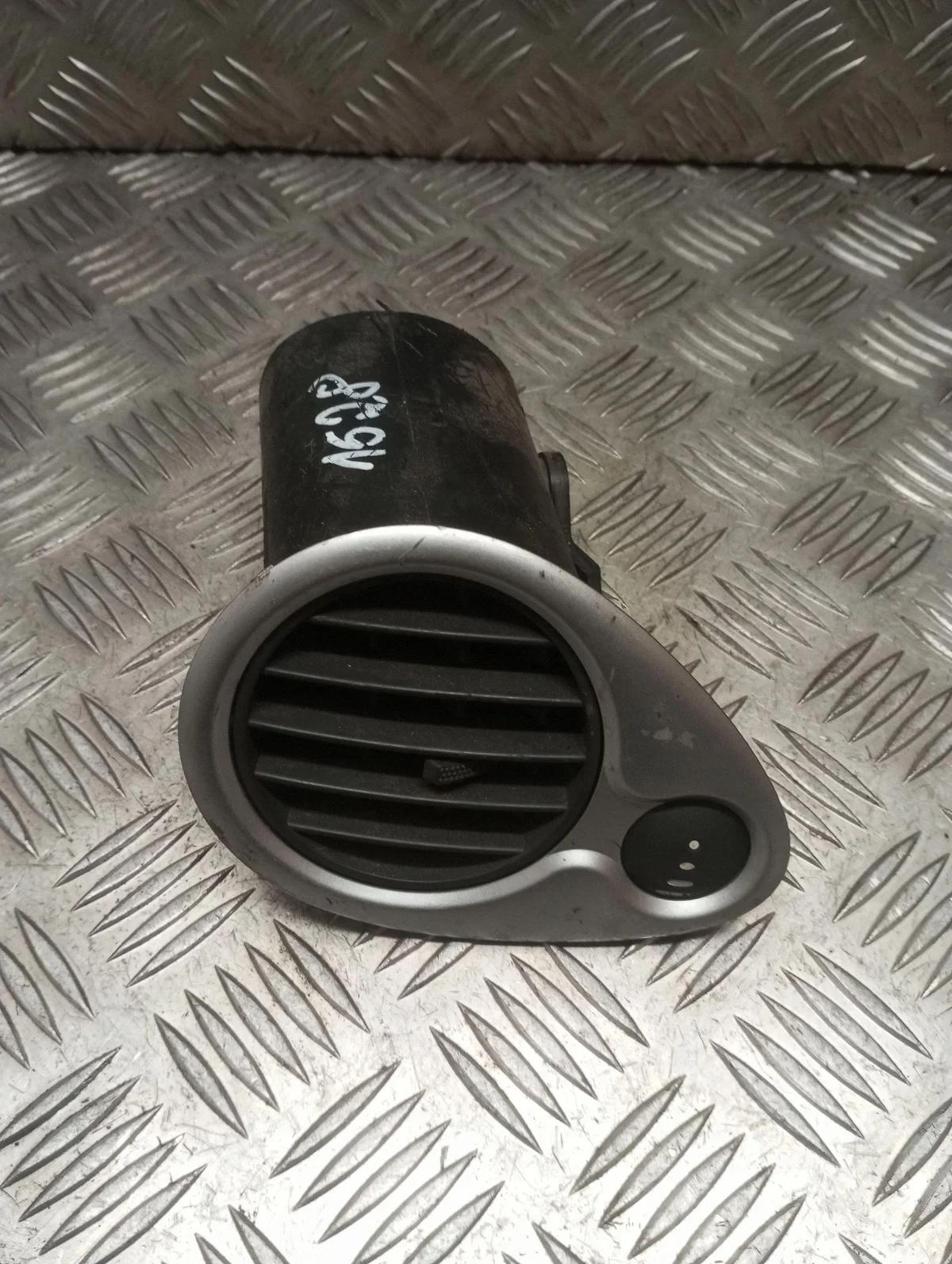 Lüftungsdüsen Renault Clio III 220407AN Gebraucht