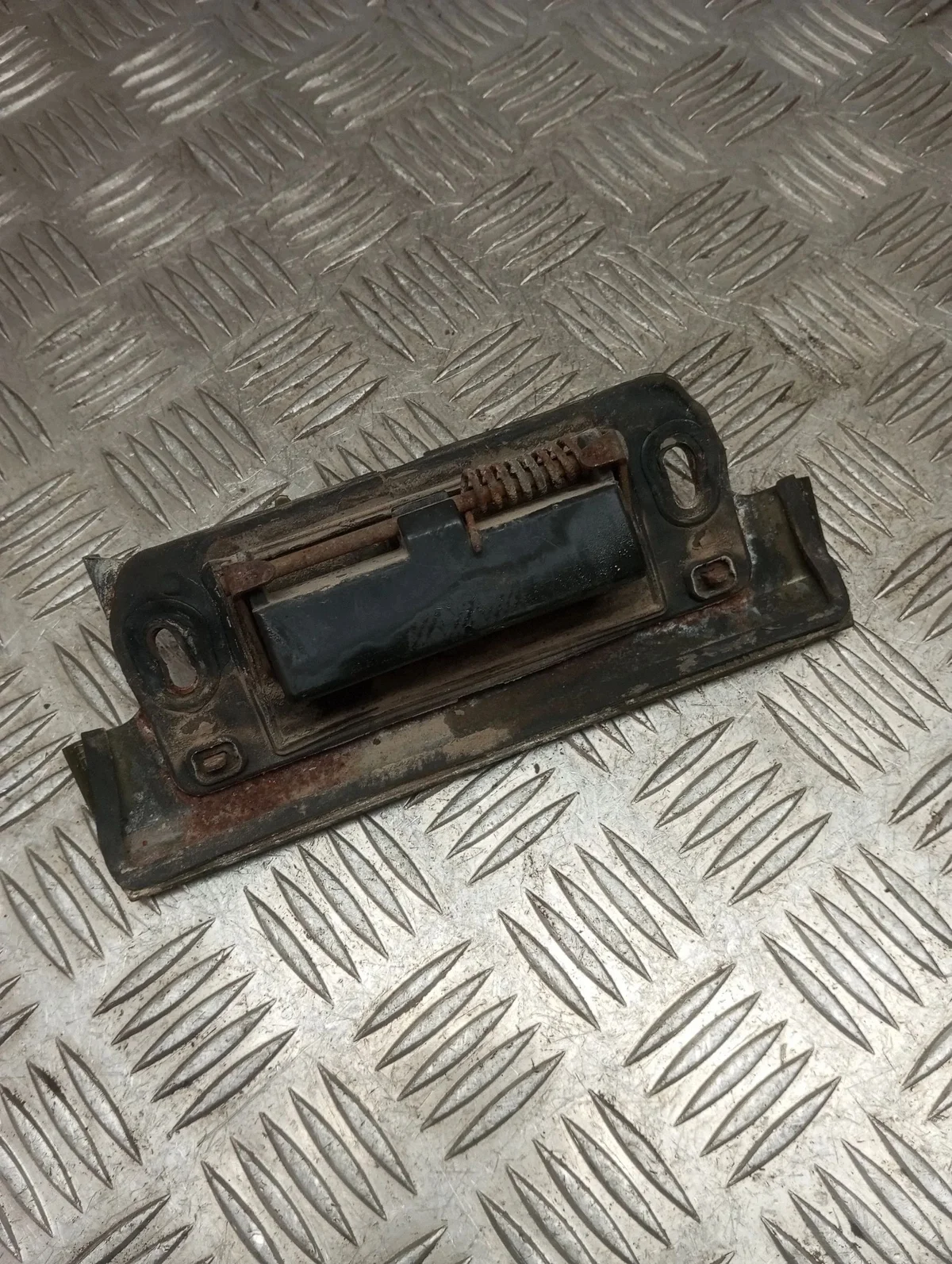 2002 Nissan Almera N16 Trunk Handle