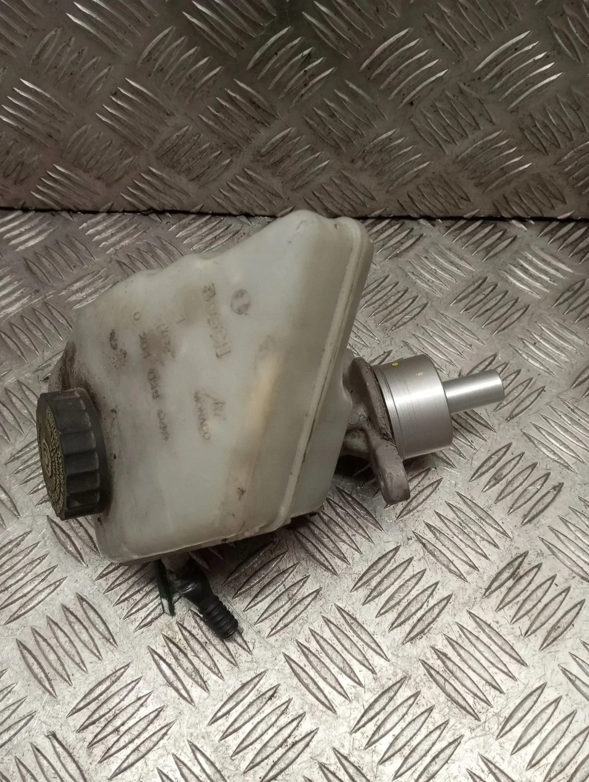Bremszylinder OPEL CORSA C Y21537 gebraucht