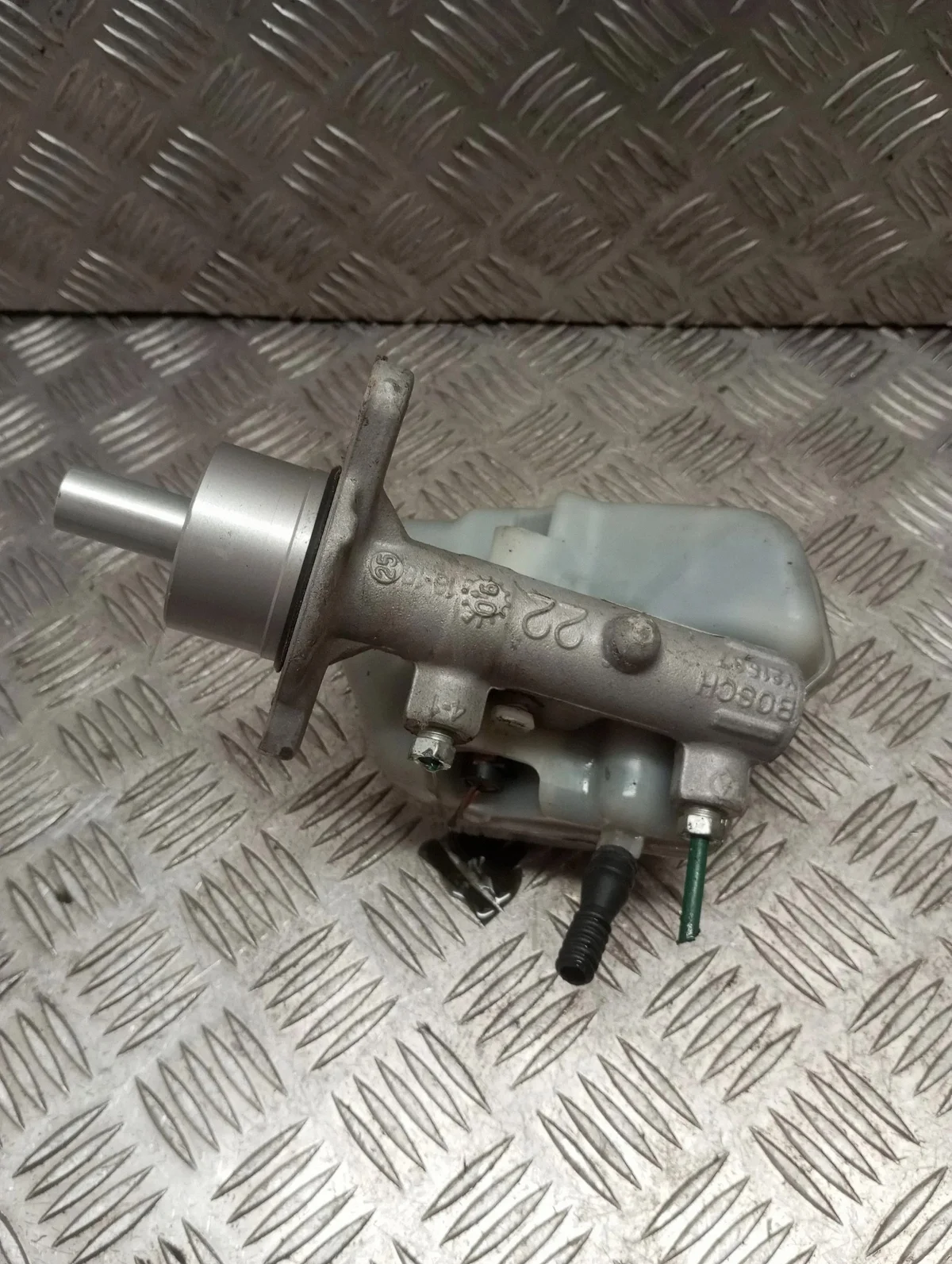 Bremszylinder OPEL CORSA C Y21537 gebraucht image 3