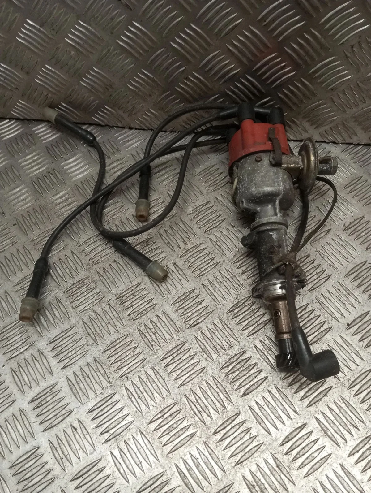 Distributeur d'allumage Skoda Favorit NMZ34519
