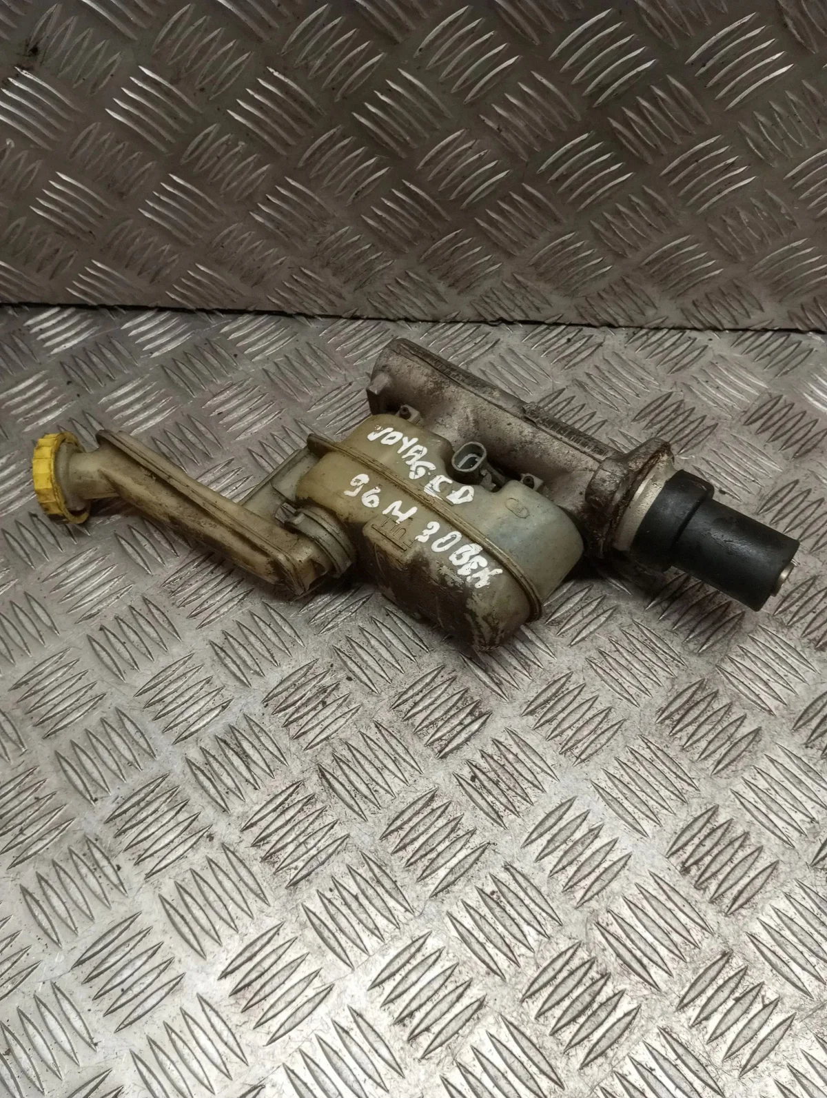 Cilindro Freno Chrysler Voyager 391926 Usado