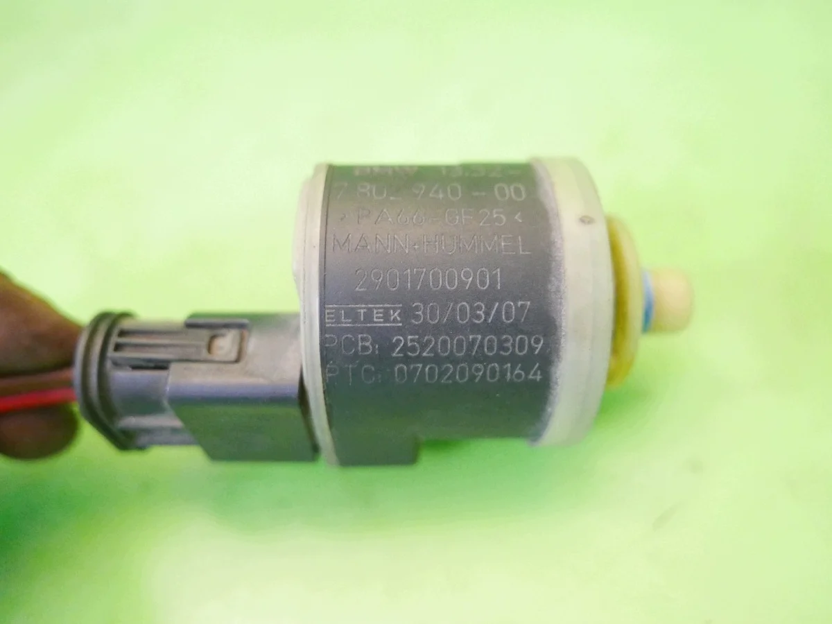 BMW E91 325d 3.0 D M57 Kraftstoffvorwärmer image 4