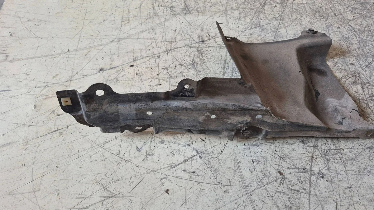 Toyota OE 51444-02200 - Gebraucht image 5