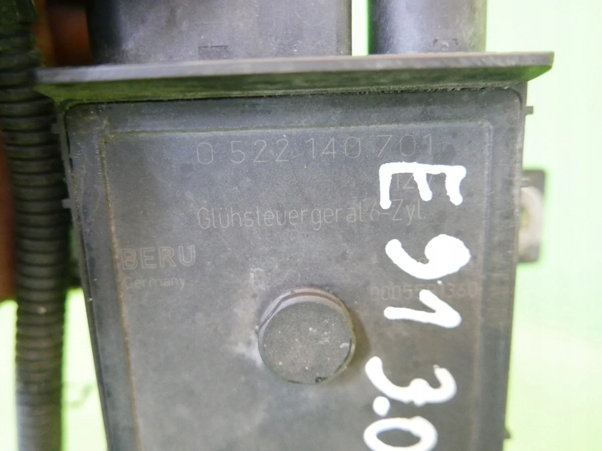 Controlador velas BMW E91 325d 3.0 D M57 image 4
