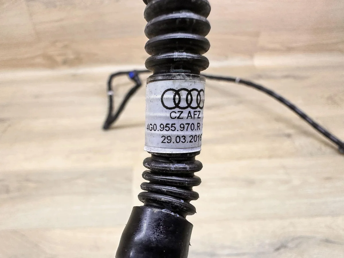 Schlauch Spritzanlage Audi A6 C7 4G0955970R image 4