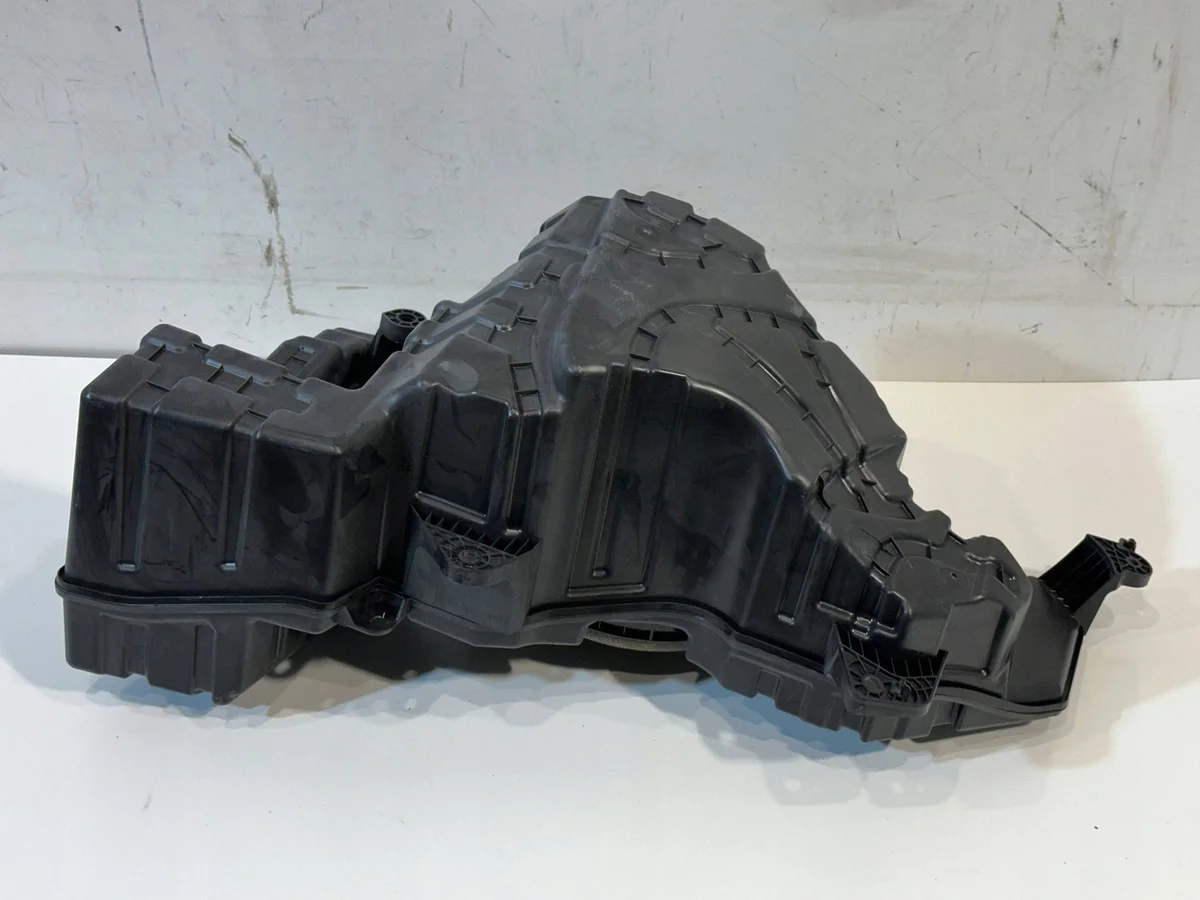 Subwoofer Toyota Highlander XU70 861500E060 image 5