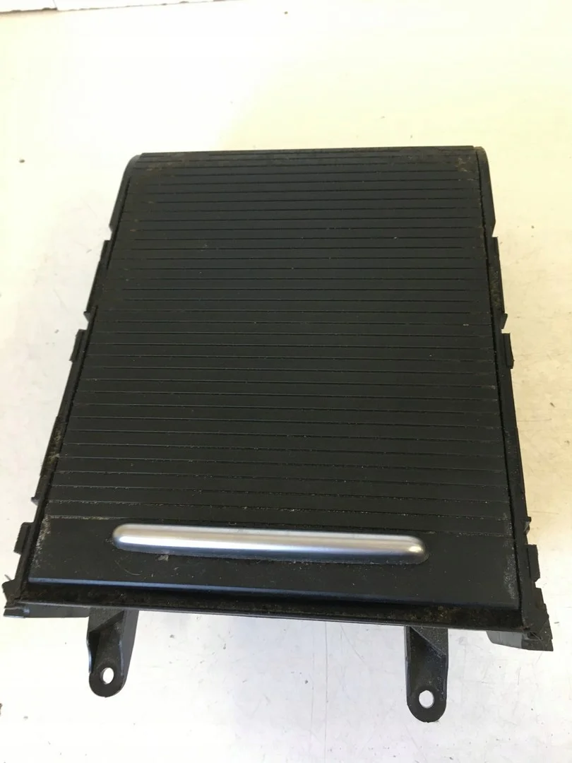 Porta-copos VW Passat 3C0858329H Usado image 3