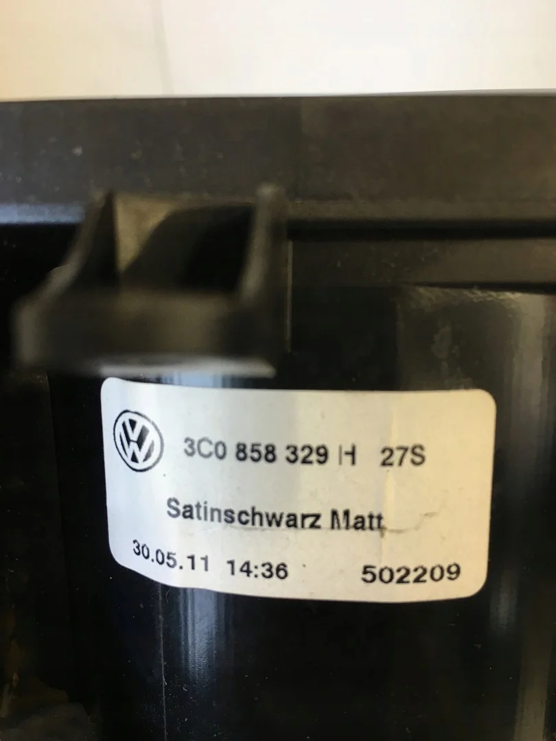 Porta-copos VW Passat 3C0858329H Usado image 4