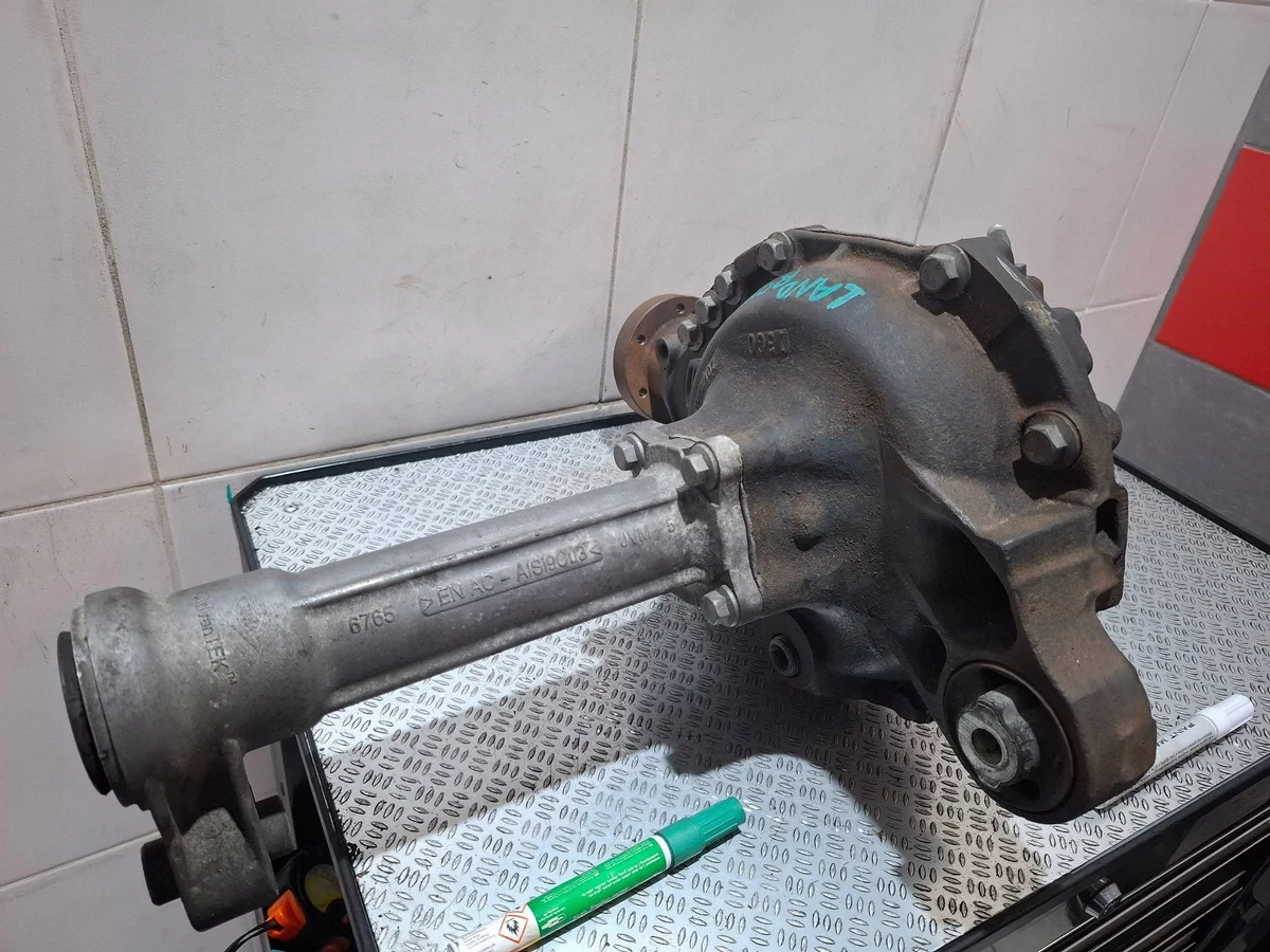 Land Rover Differential Vorderachse L320 image 8