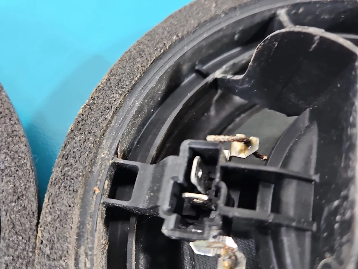 Altavoces Suzuki Vitara II 2015-2018 Usado image 9