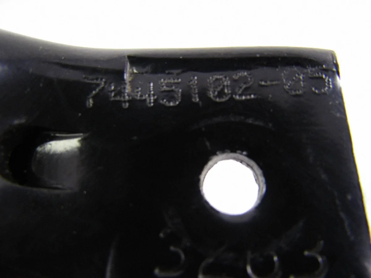 BMW X5 G05 Halter Kühler rechts 7445102 image 7