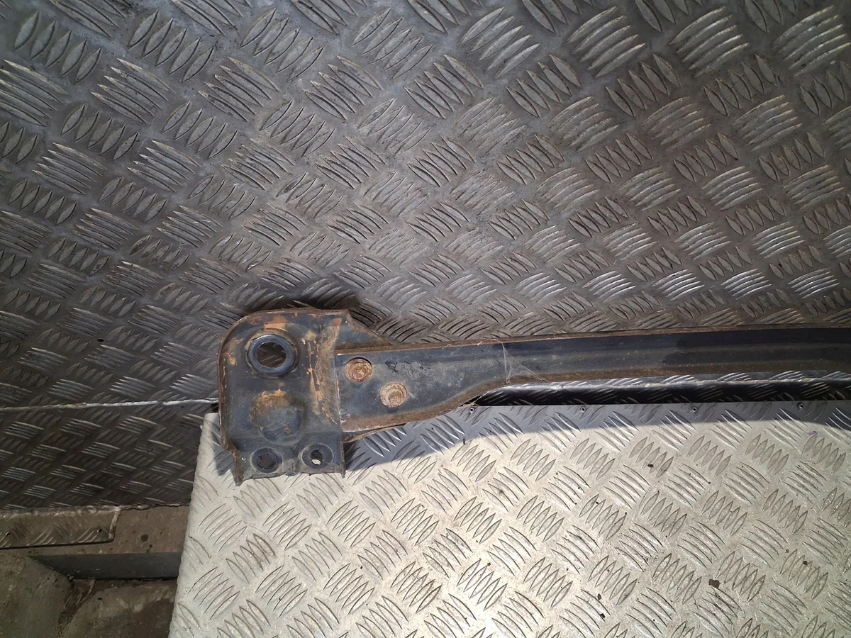 Land Rover Discovery Sport L550 Unterbalken image 6