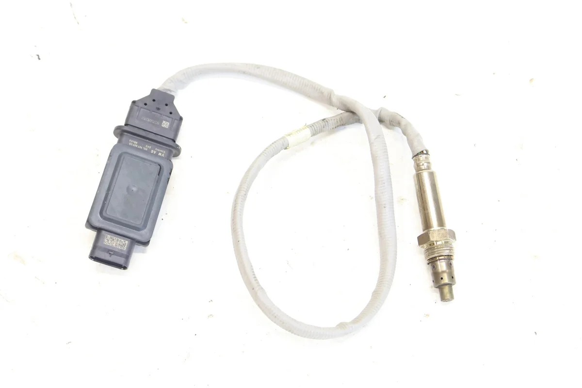 Sonda Lambda NOX VW Passat B9 05L907807CR