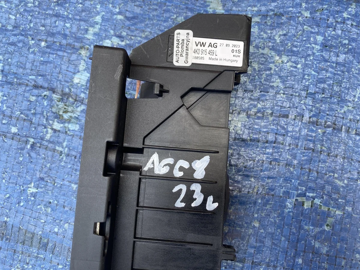 Audi A6 C8 Borne Batería Positiva 4K0915459L image 4