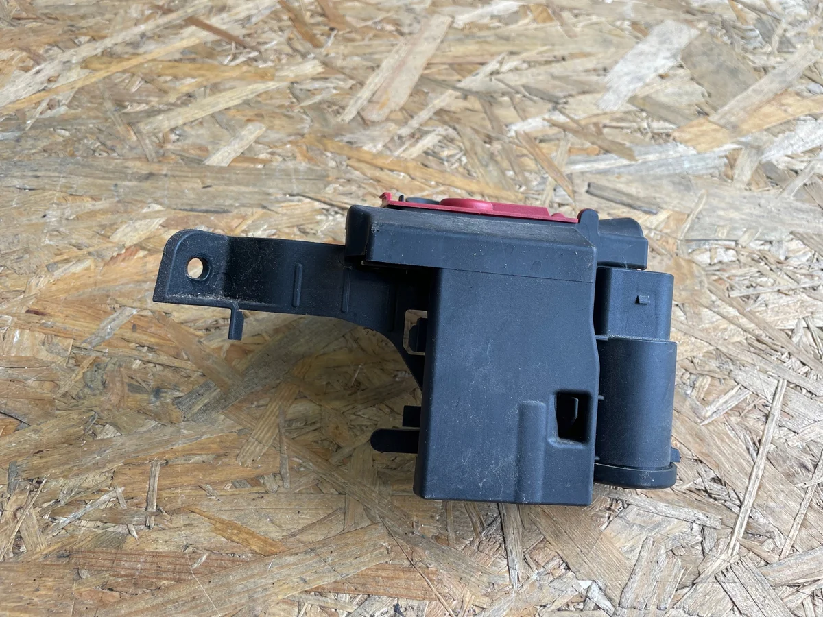 Audi A4 B9 A5 Borne Corrente 8W0941823F