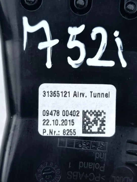Bico de Ar Volvo XC90 II 2016 Usado image 7